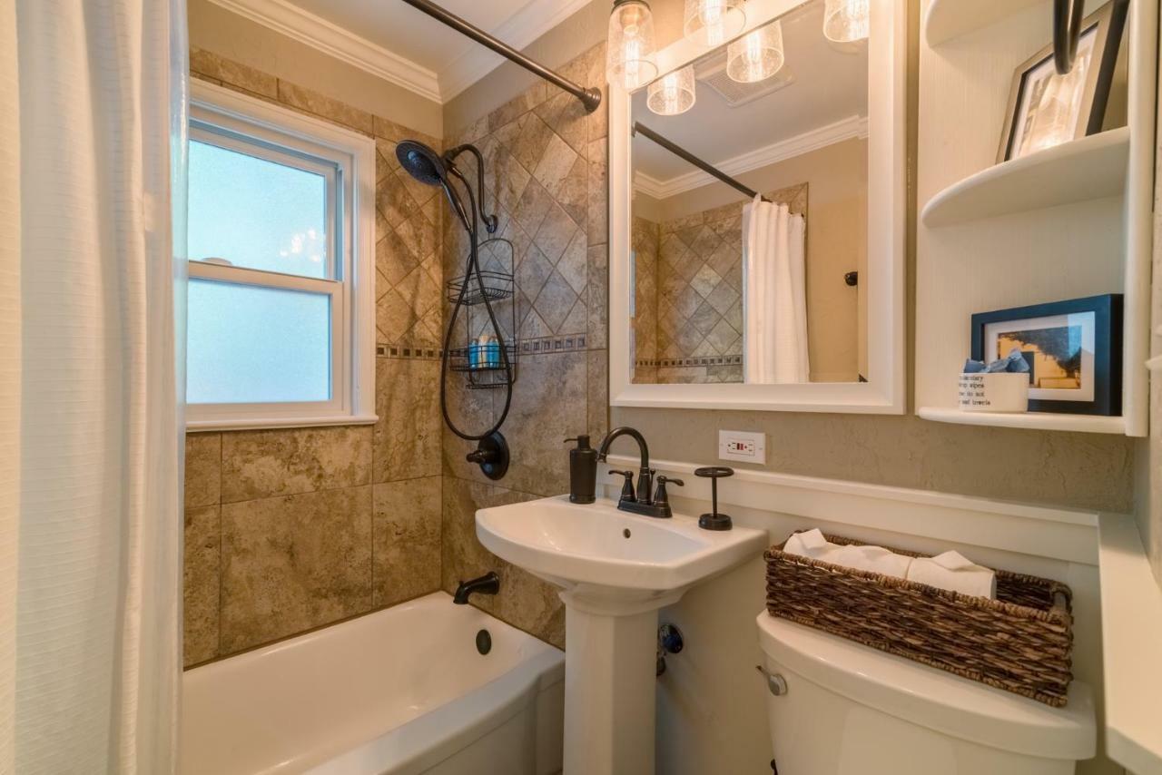 Italian Style In Old Town With Private Hot Tub Villa Fort Collins Eksteriør billede