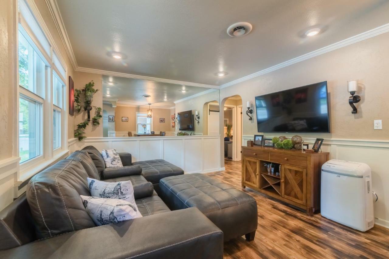 Italian Style In Old Town With Private Hot Tub Villa Fort Collins Eksteriør billede